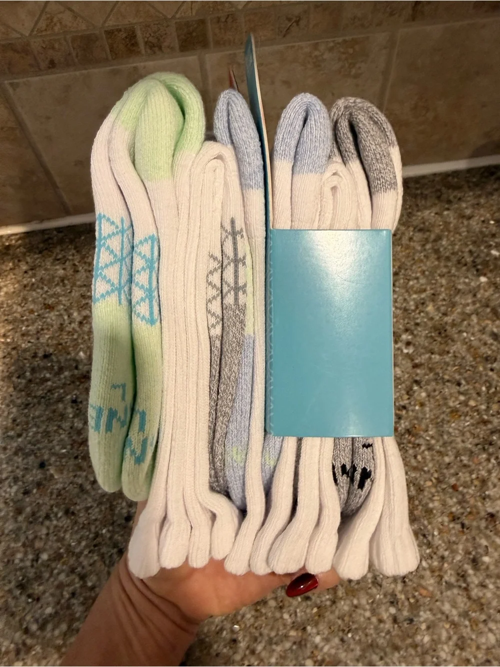 Hanes Absolute Active Girl’s Crew Socks 5 Pairs